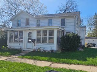 208 W Candise St, Jefferson, WI 53549
