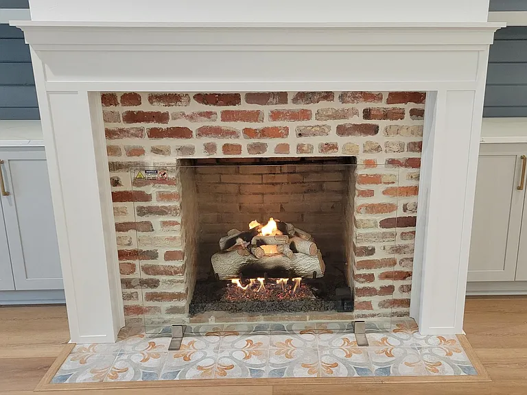 Gas Fireplace with Glass Screen