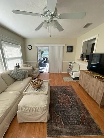 Family room leading to lanai