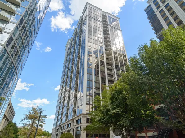 233 E 13th St APT 701, Chicago, IL 60605