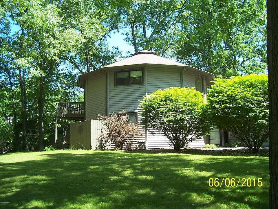 1st image of 14281 Tulip Tree Dr