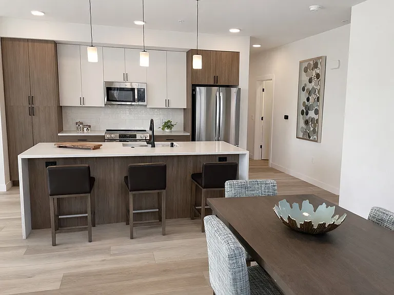 Paragon Place at Bear Claw Way — Photo 13