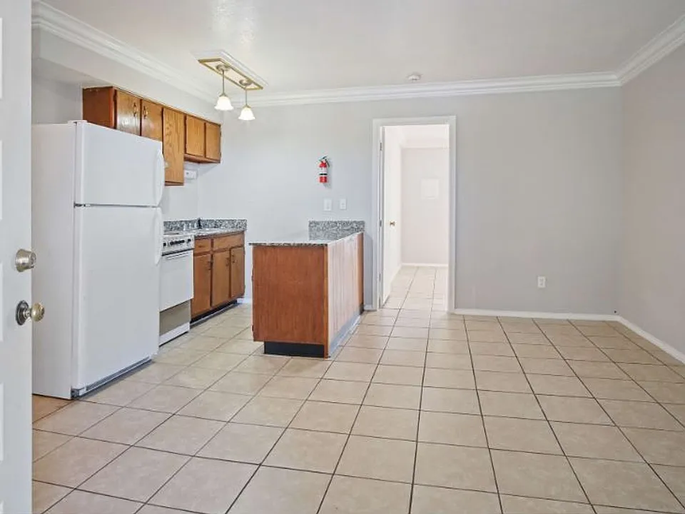 Meridian Place Apartments