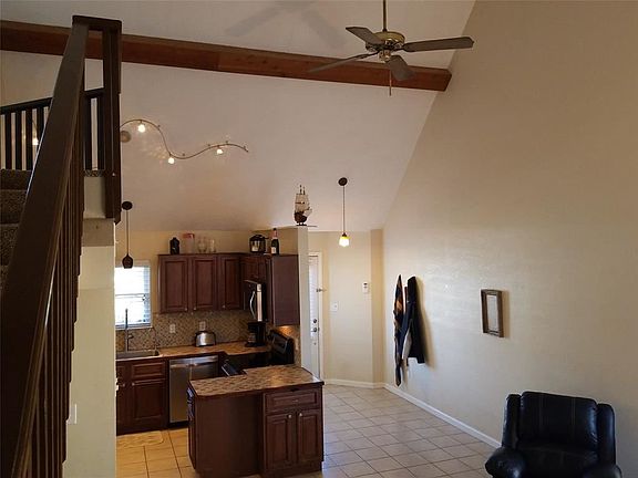 5th image of 8017 Channelview Dr