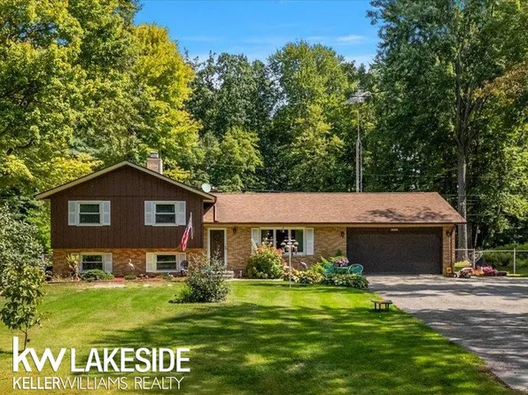 3098 Negaunee Trl, Clyde, MI 48049