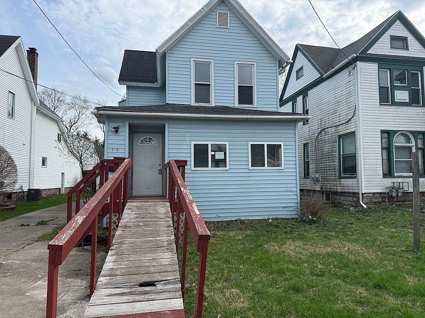 1st image of 15 Maple St