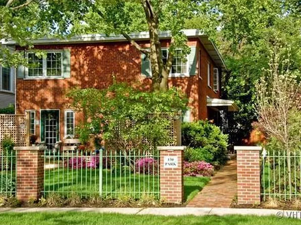 130 Park Ave, Wilmette, IL 60091