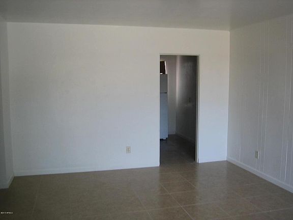 3rd image of 3828 N 15th Ave APT 2