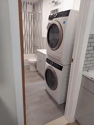 Rented by Douglas Elliman | media 10