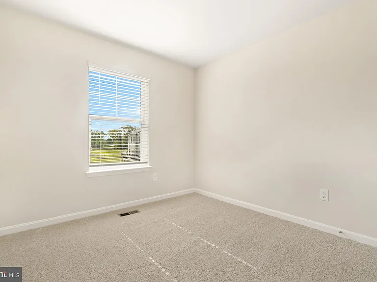 450 Herringbone Way — Photo 21