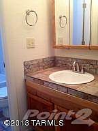 pyracanthamastervanity