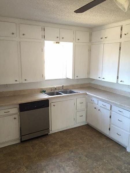 2nd image of 521 N Nelson St
