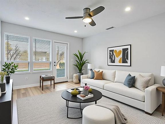 2nd image of 9513 DARIEN AVENUE #9513
