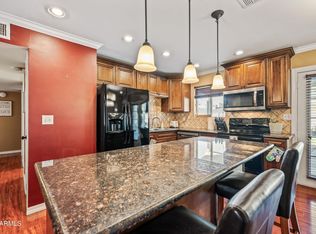 762 E Carla Vista Dr, Chandler, AZ 85225