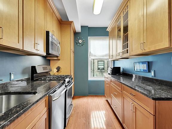 4th image of 145 W 86th St APT 11D