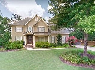 2230 Fairfax Dr, Alpharetta, GA 30009