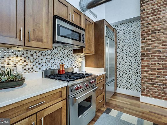 5th image of 1600 Clarendon Blvd #W413