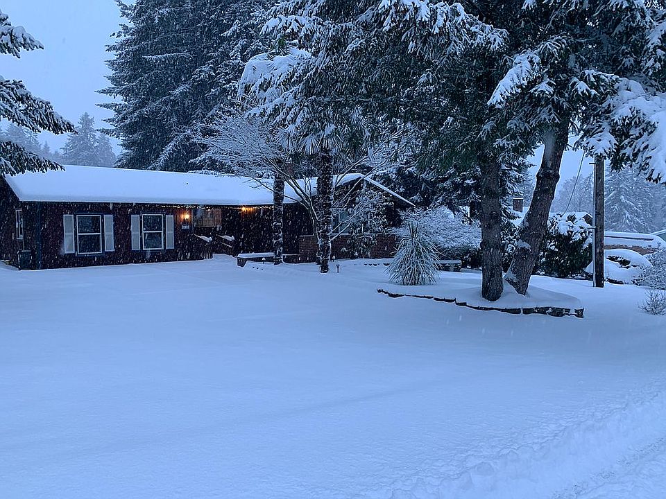 1st image of 5037 Beach Way NE