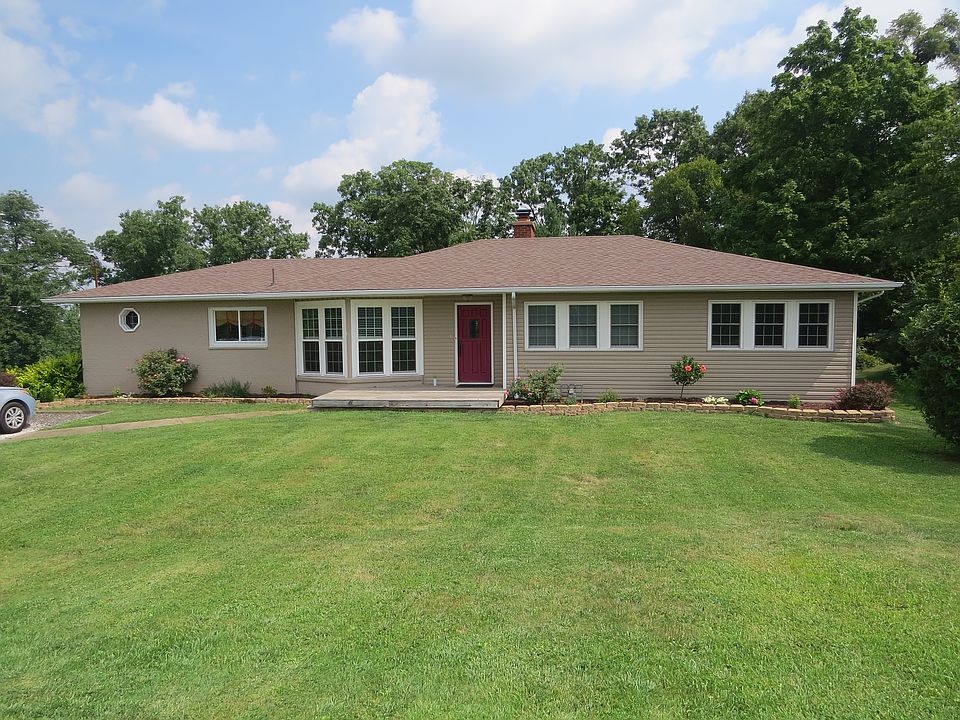 1st image of 217 Fairview Ln