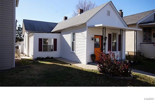 1st image of 4954 Blow St