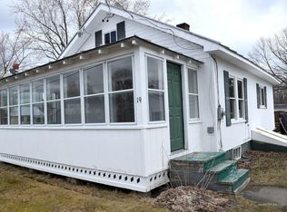 19 Summer St, Madison, ME 04950