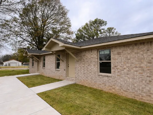 200 W Border St #B, Harrisburg, AR 72432