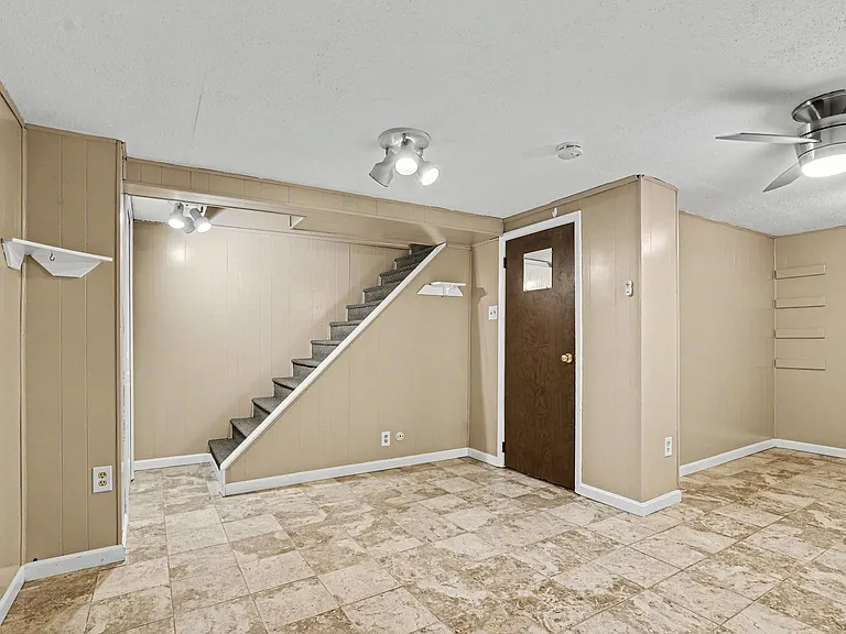 415 Aspen St #1 — Photo 8