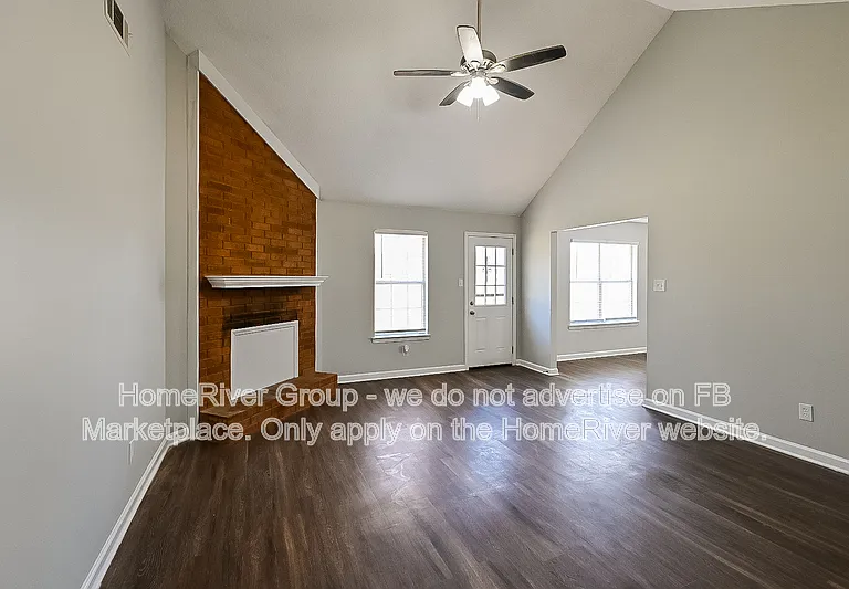 5467 Banbury Ave — Photo 3