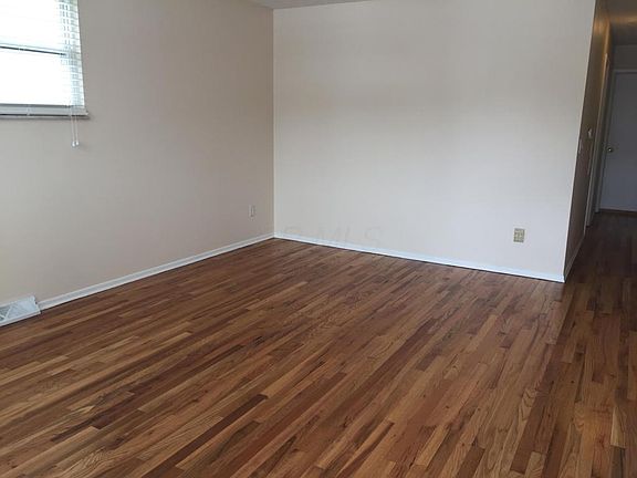 5th image of 1768 Coronet Dr