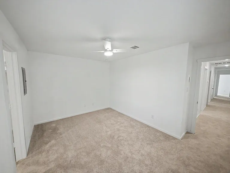 4835 Daisy Blossom — Photo 21
