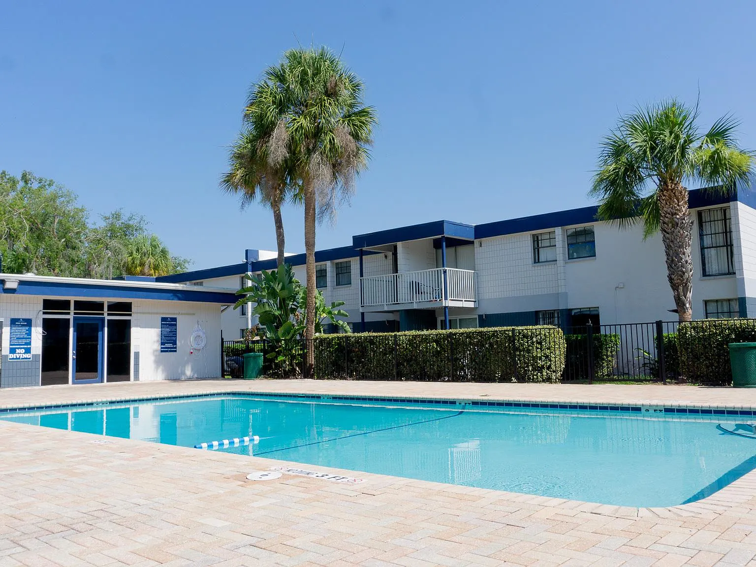 Montierra Apartments — Photo 1