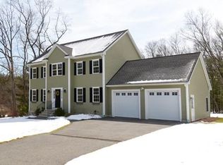 72 Rice Rd, Tewksbury, MA 01876