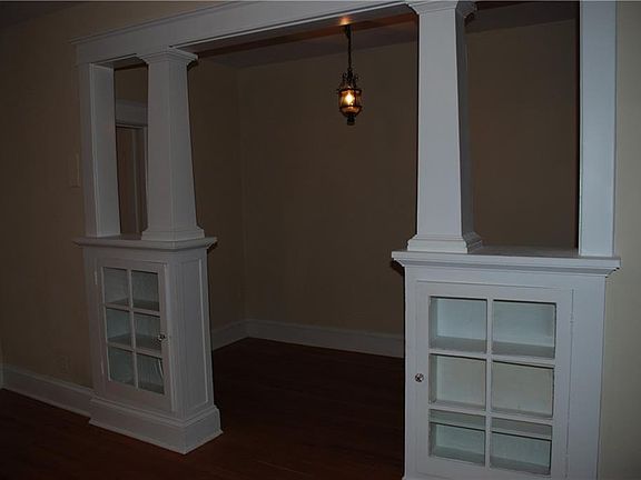 2nd image of 731 Shirley Ave APT 1