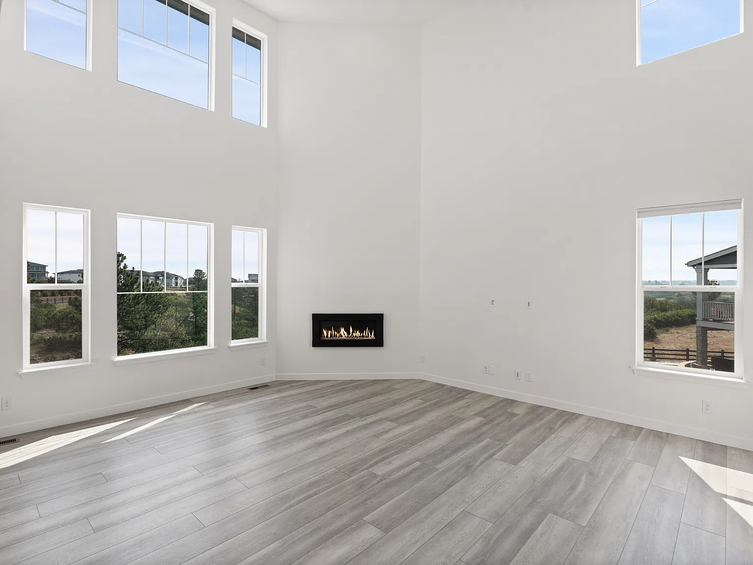 3387 Fellswoop Dr — Photo 4