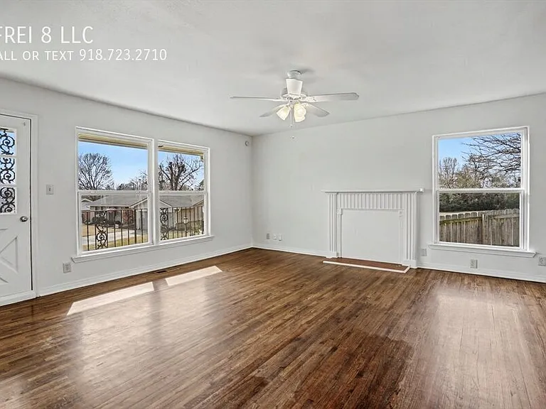 3802 S Allegheny Ave — Photo 9
