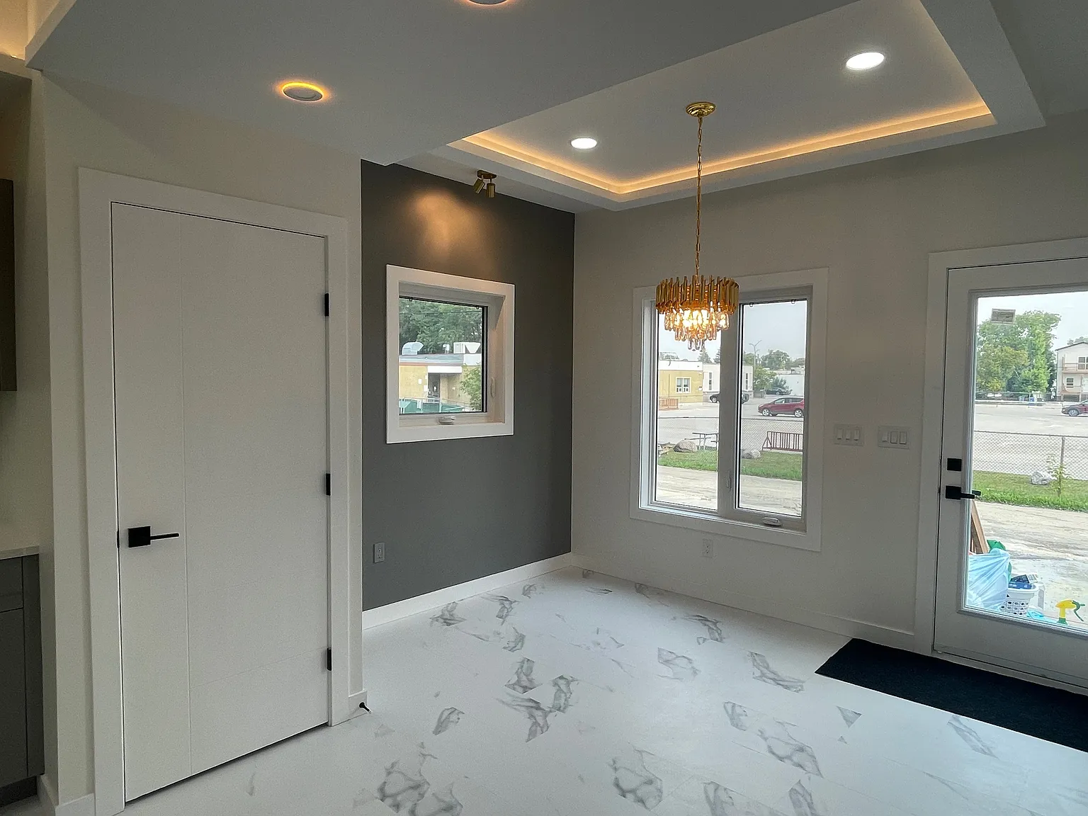 1046 Dumas Ave — Photo 2