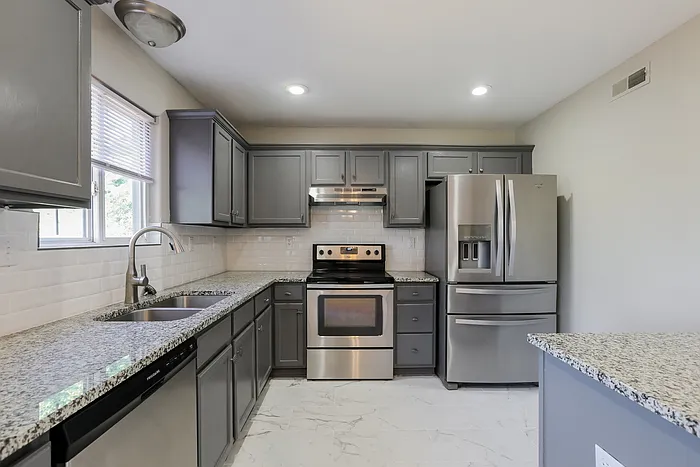 11500 N Lane Ave — Photo 4