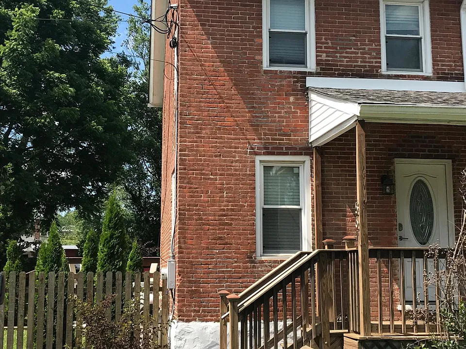 561 Rosedale Rd
