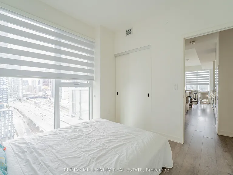 20 Richardson St #1808 — Photo 4