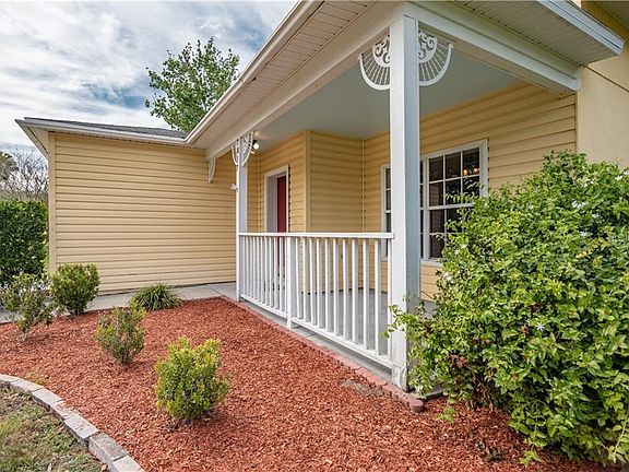 3rd image of 7817 Rolling Grove Dr E