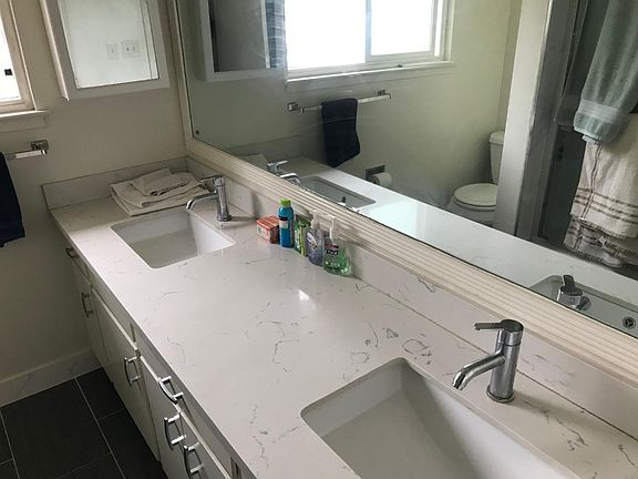 5th image of 631 Keats Ct