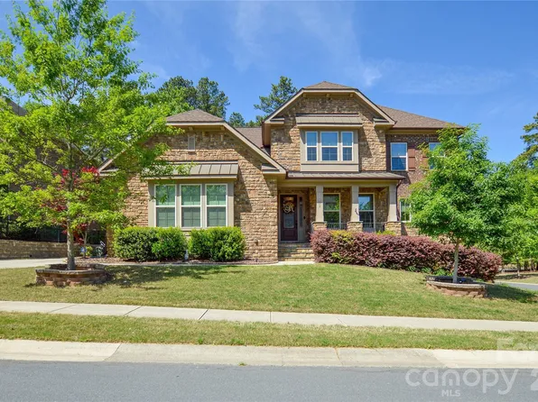 16402 Doves Canyon Ln, Charlotte, NC 28278