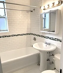 Rented by Otto Nielsen Realty