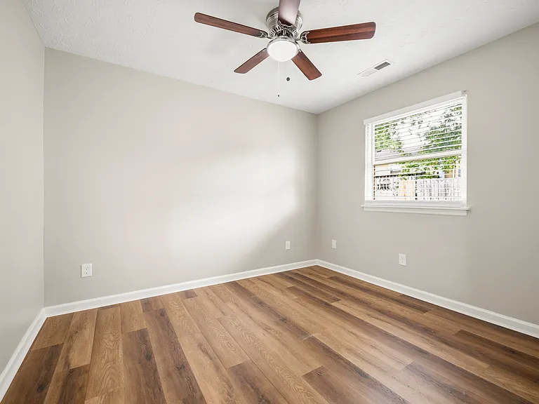 309 Wem Ct — Photo 17