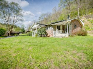 10415 Birchfield Rd, Pound, VA 24279