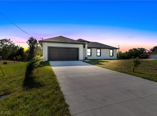 210 Paxton St, Lehigh Acres, FL 33974