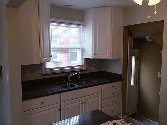 4th image of 21325 Frazho St