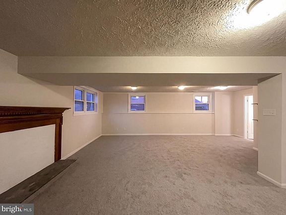 3rd image of 1418 8th St