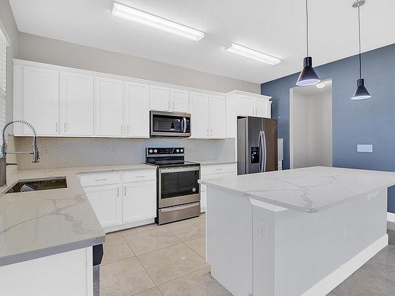 5th image of 3280 Eagle Hammock Cir