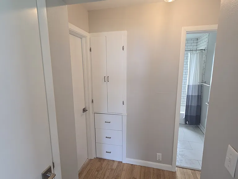 1443 E Pauline St — Photo 5